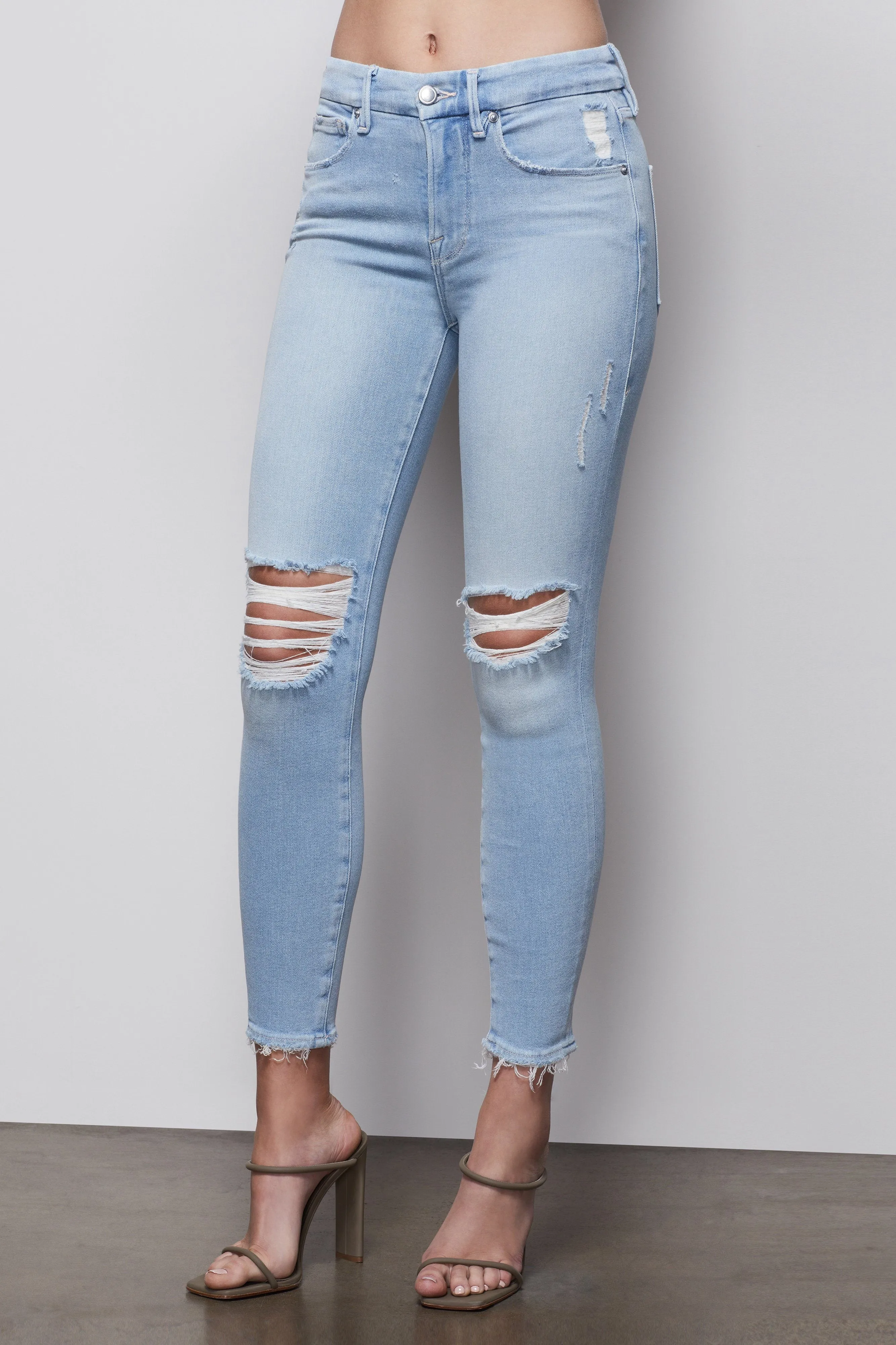 GOOD LEGS CROP | BLUE379