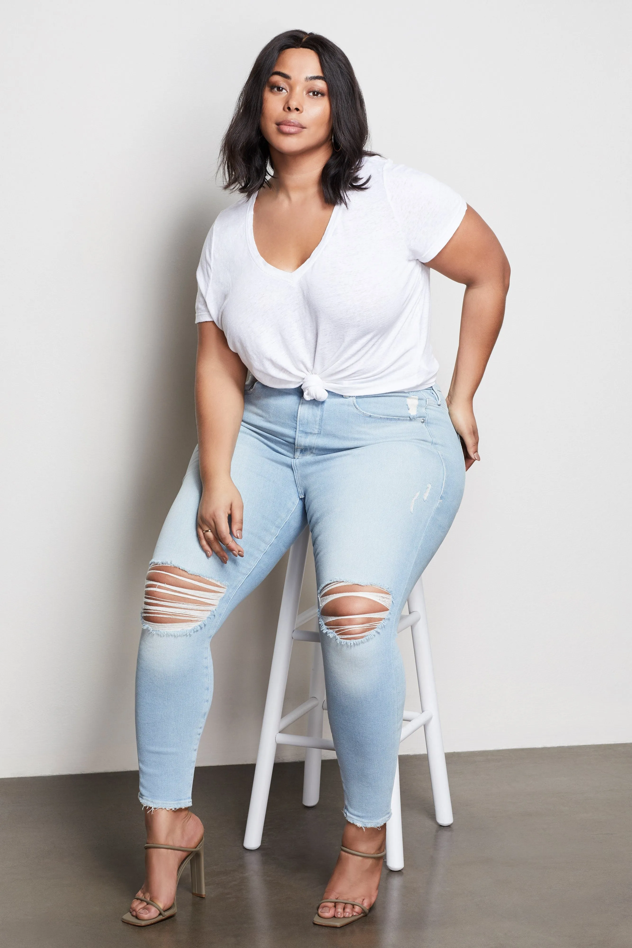 GOOD LEGS CROP | BLUE379