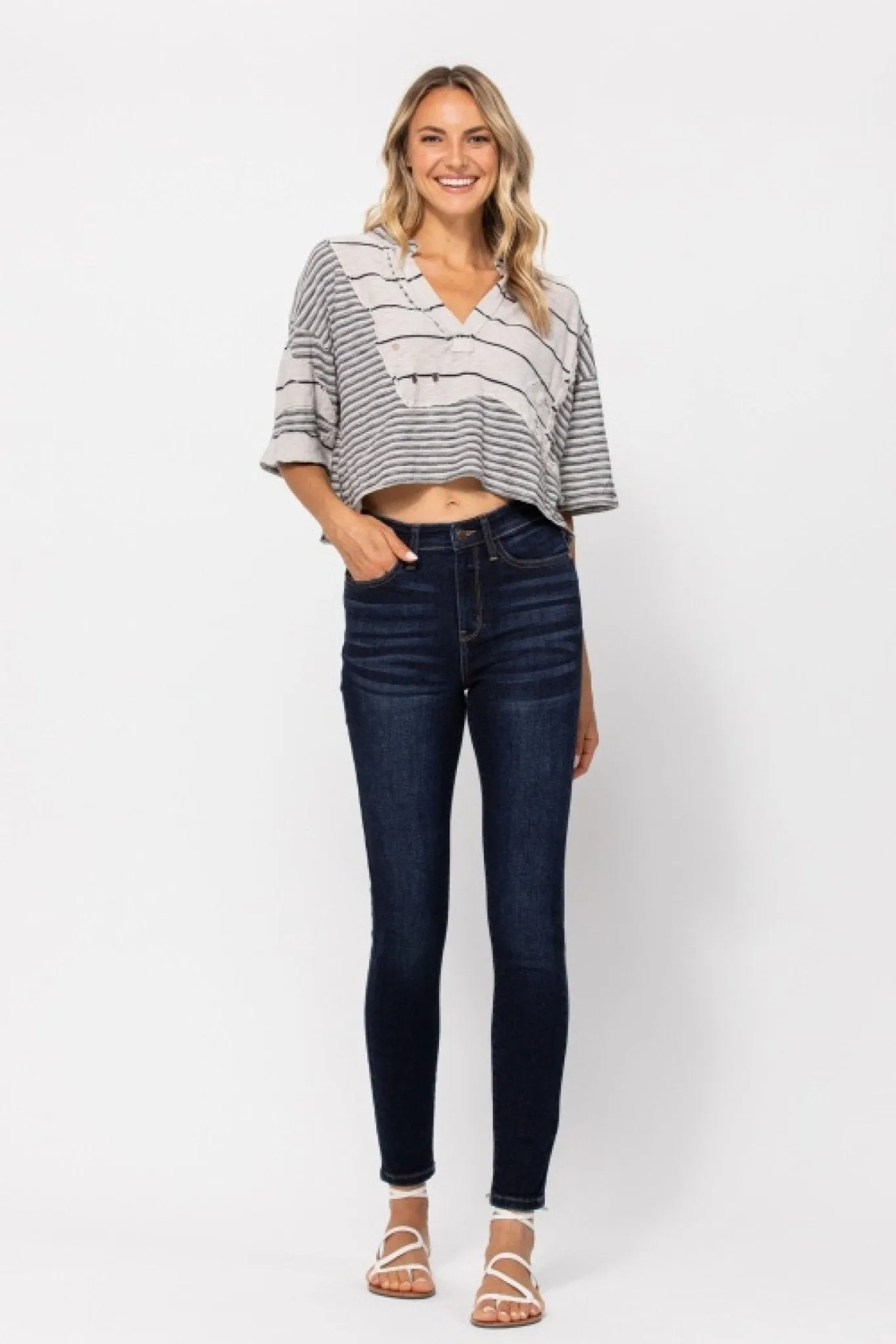 Judy Blue Jeans Classic Dark Wash High Rise Skinny