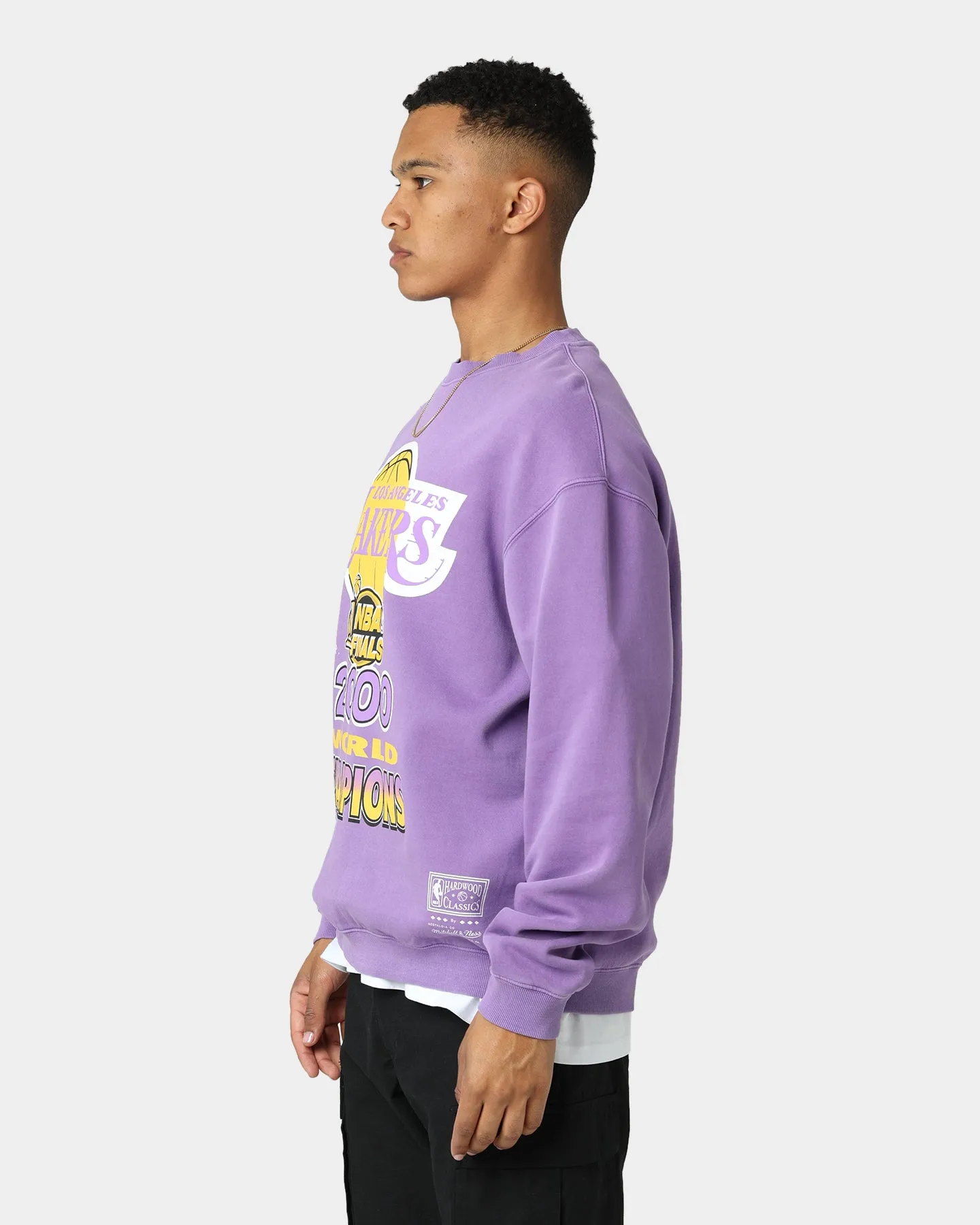 Mitchell & Ness Los Angeles Lakers 2000 World Champions Crewneck Faded Purple
